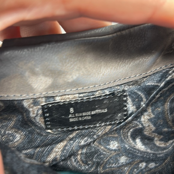 Heeled Booties - Picture 5 of 9